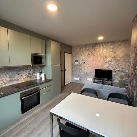 Corte Grande Apartment Lipomo Eksteriør bilde