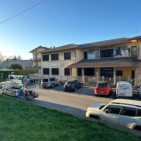Corte Grande Apartment Lipomo Eksteriør bilde