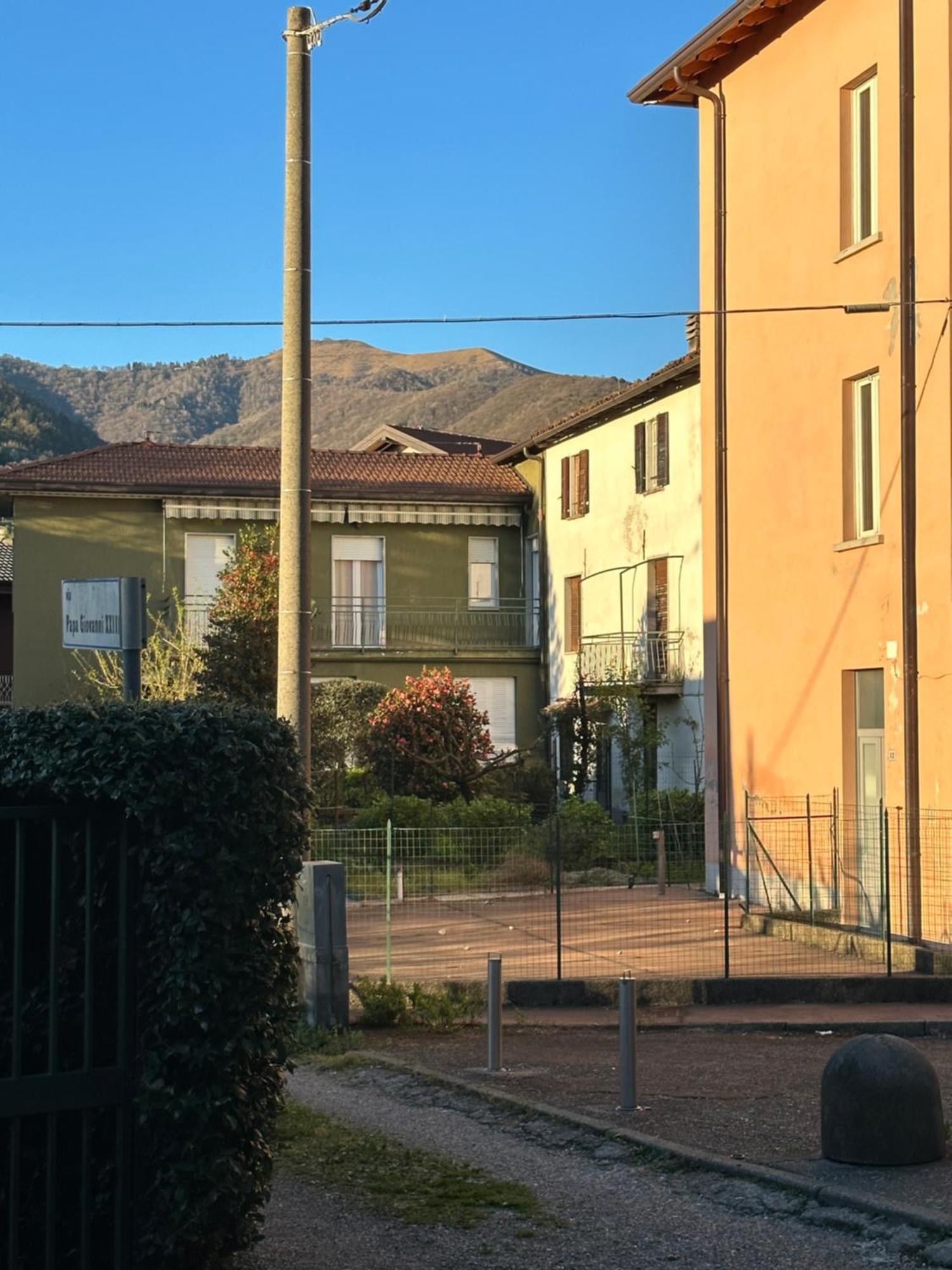 Corte Grande Apartment Lipomo Eksteriør bilde